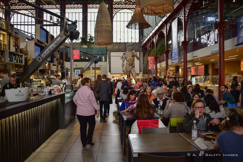 The Food Scene at Mercato Centrale in Florence