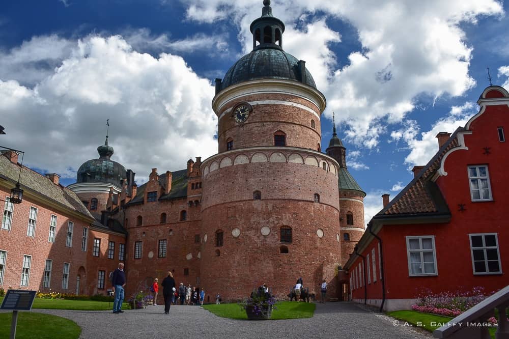 Why Is Gripsholm Castle Such a Popular Travel Destination?