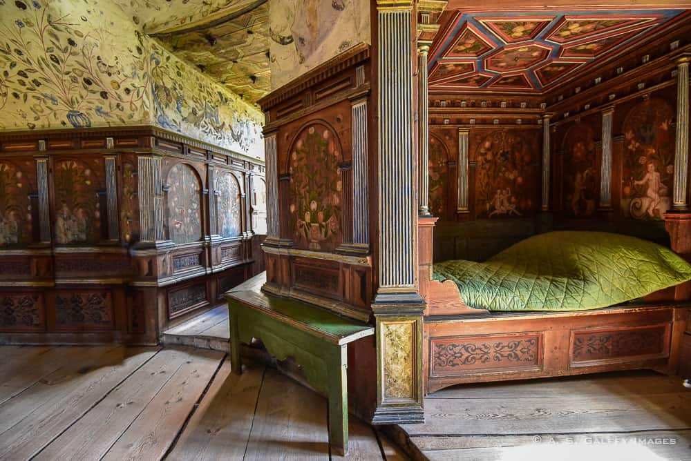 Znalezione obrazy dla zapytania gripsholm castle inside