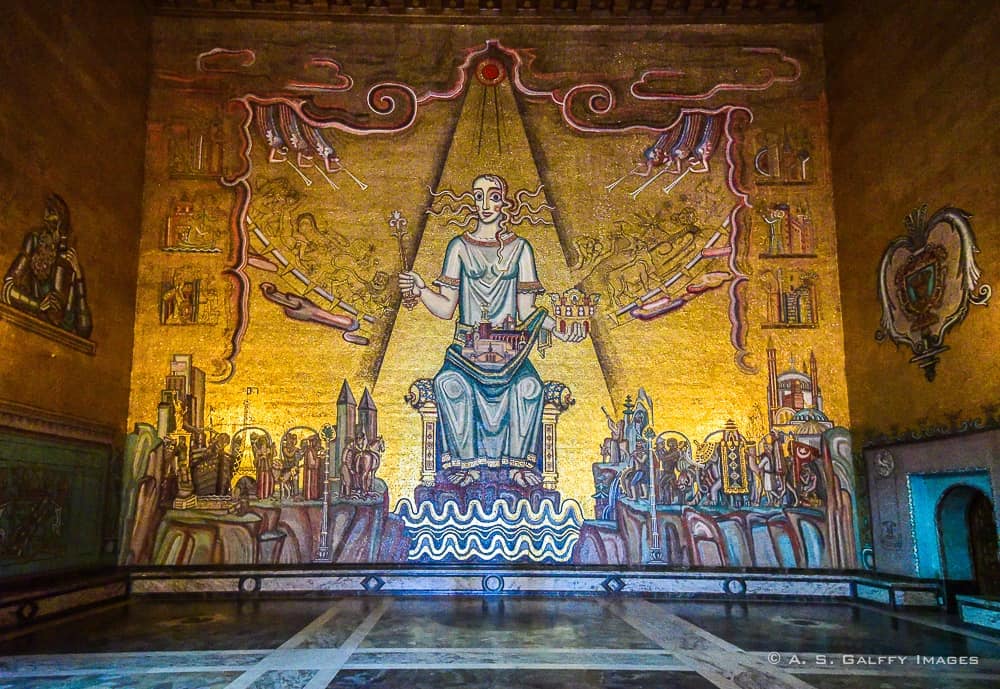 golden-hall